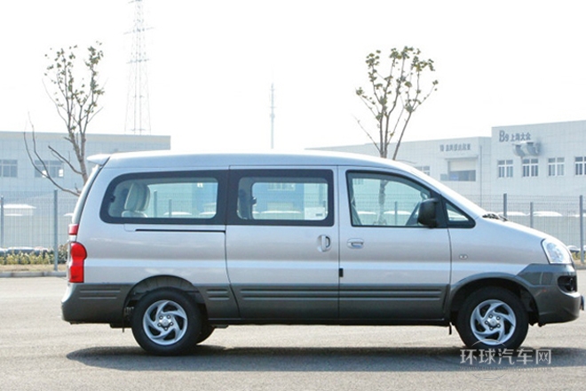 2011款 2.4L政采版 手動豪華型