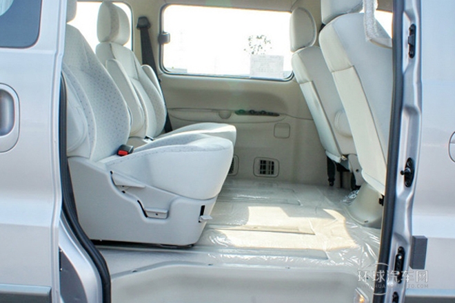 2011款 2.4L政采版 手動(dòng)豪華型