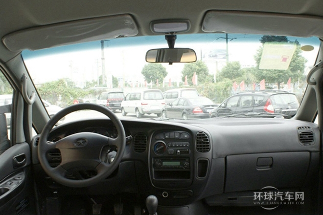 2011款 2.8T穿梭 柴油標準版