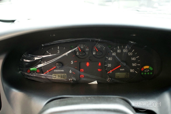2011款 2.8T穿梭 柴油標準版