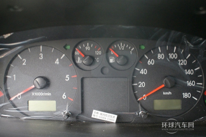 2011款 2.8T穿梭 柴油舒適版