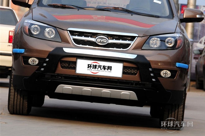 2013款 白金版 2.0L 手動尊貴型