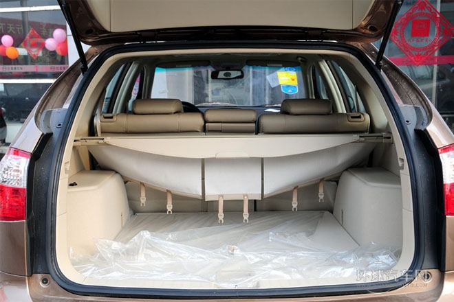 2013款 白金版 2.0L 手動尊貴型