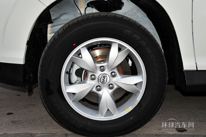 2013款 白金版 2.0L 手動尊享型