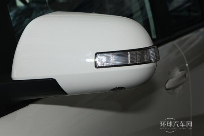 2013款 白金版 2.4L 手動豪華型