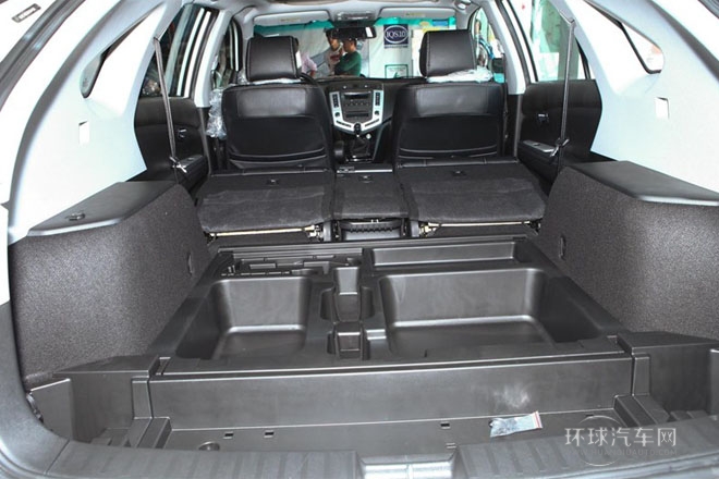 2013款 白金版 2.4L 手動豪華型