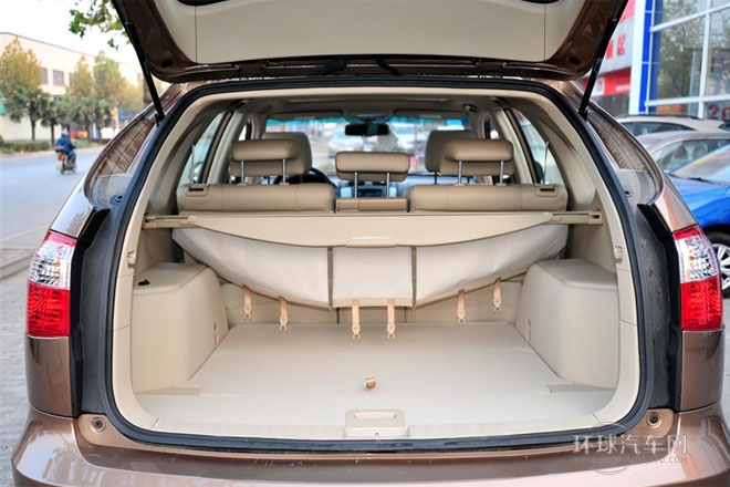 2013款 白金版 2.4L 自動精英型