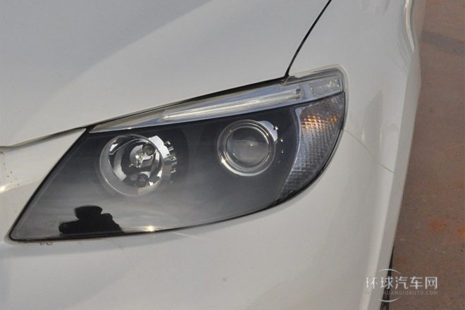 2013款 白金版 2.4L 自動(dòng)尊享型