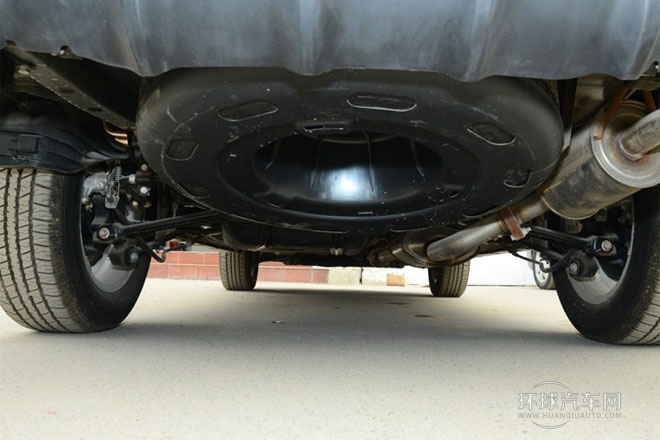 2013款 白金版 2.4L 自動尊享型