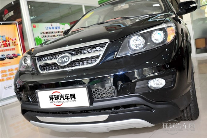 2013款 白金版 2.4L 自動尊榮型