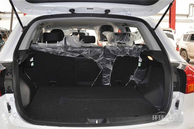 2013款 1.6L 手動兩驅標準版