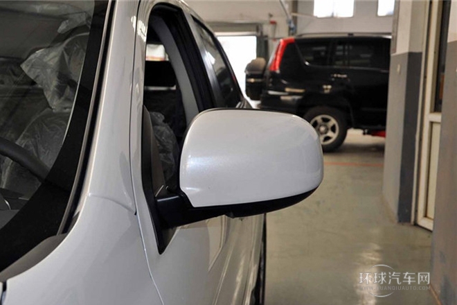 2013款 1.6L 手動兩驅(qū)標(biāo)準(zhǔn)版