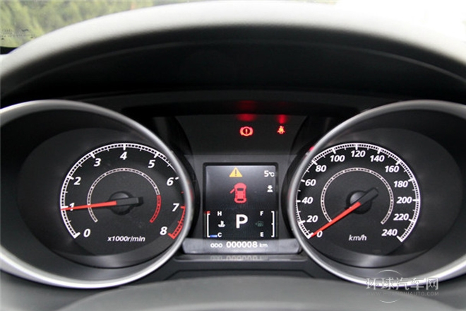 2013款 2.0L 自動兩驅豪華版