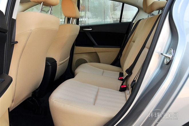 2011款 三廂 1.6L 手動舒適型