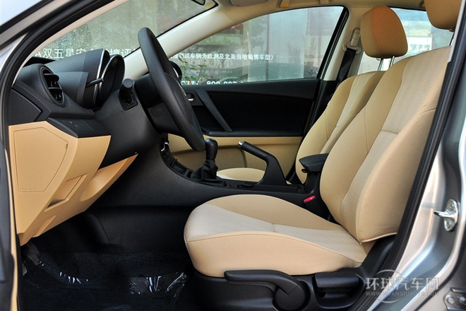 2011款 三廂 1.6L 手動(dòng)舒適型