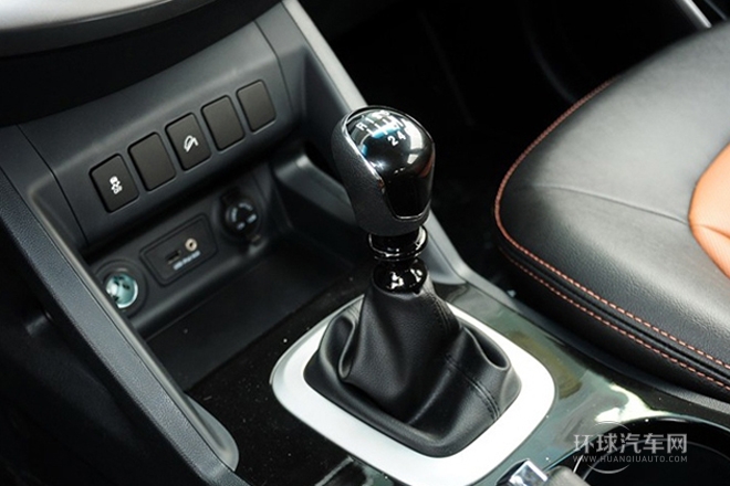 2013款 1.8T 手動(dòng)新銳版