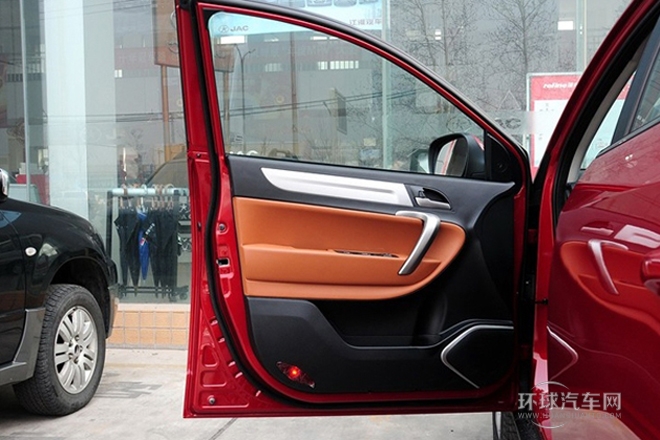 2013款 1.8T 手動新銳版