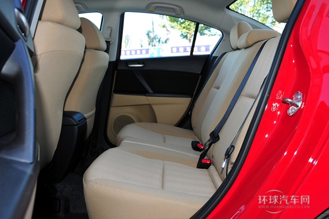 2011款 三廂 1.6L 自動(dòng)舒適型