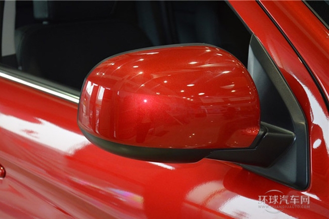 2013款 2.0L 自動四驅(qū)旗艦版