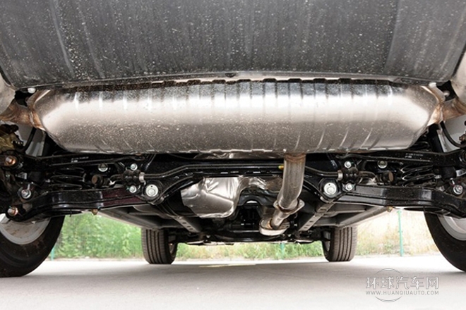 2013款 2.0L 手動(dòng)尊貴版