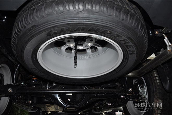 2013款 2.4L 手動兩驅舒適版