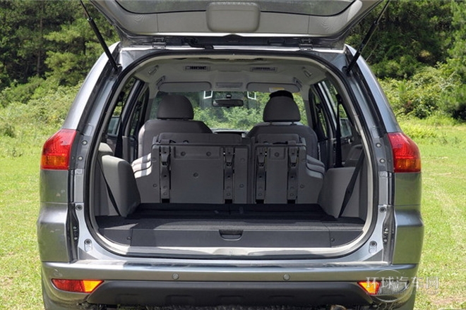 2013款 2.4L 手動兩驅舒適版