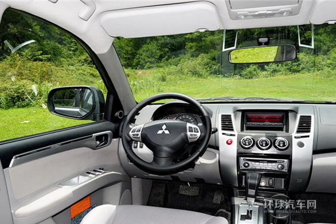 2013款 2.4L 手動兩驅舒適版