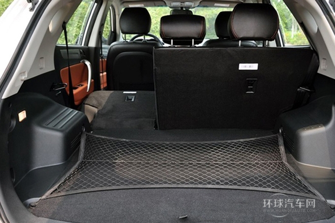 2013款 2.0T 手動(dòng)尊享版