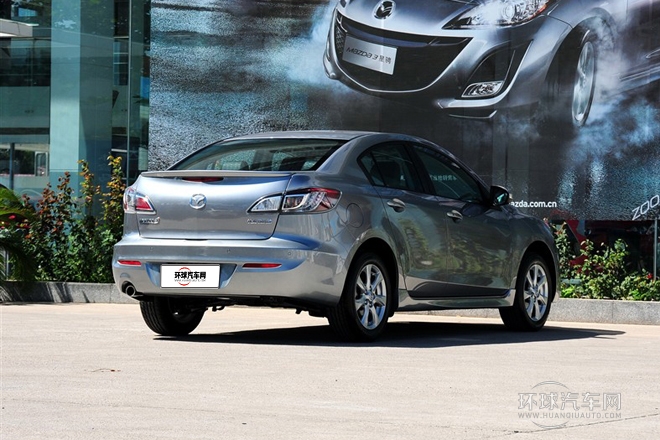 2011款 三廂 2.0L 自動豪華型