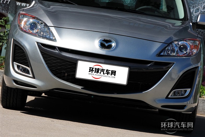 2011款 三廂 2.0L 自動豪華型