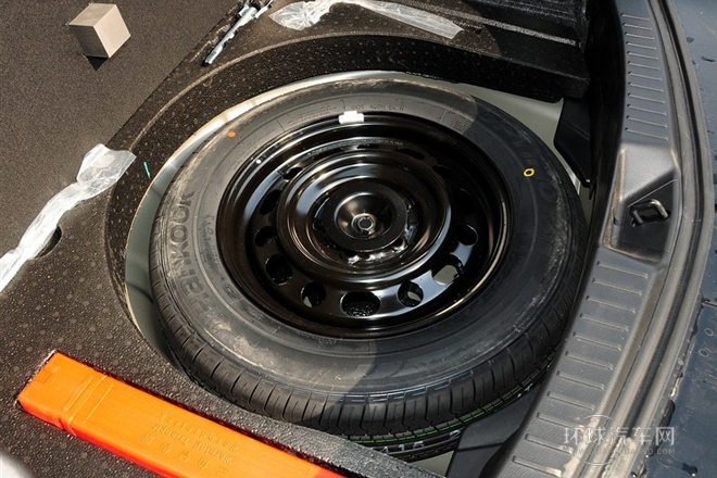 2012款 兩廂 1.6L 手動舒適型