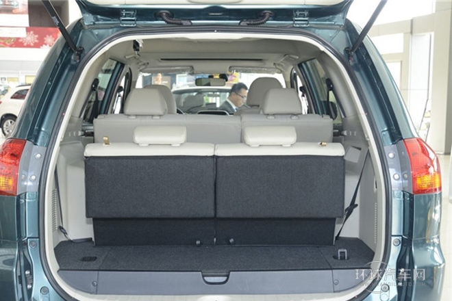 2013款 3.0L 自動四驅旗艦版