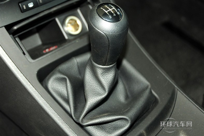 2012款 兩廂 1.6L 手動舒適型