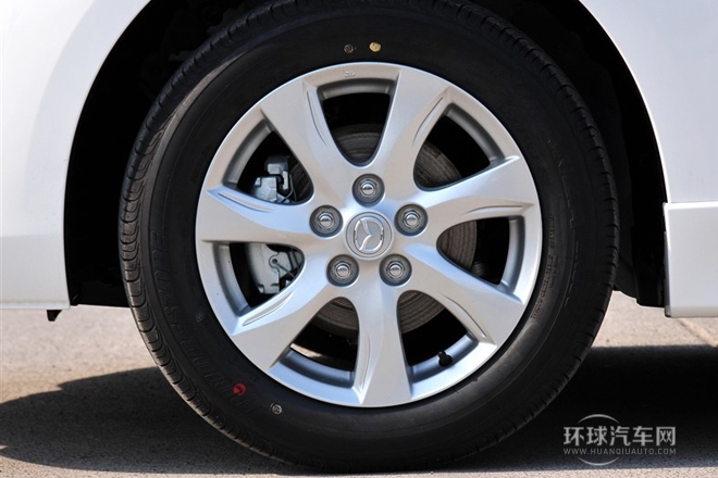 2012款 兩廂 2.0L 手動運動型