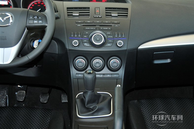 2012款 兩廂 2.0L 手動運動型