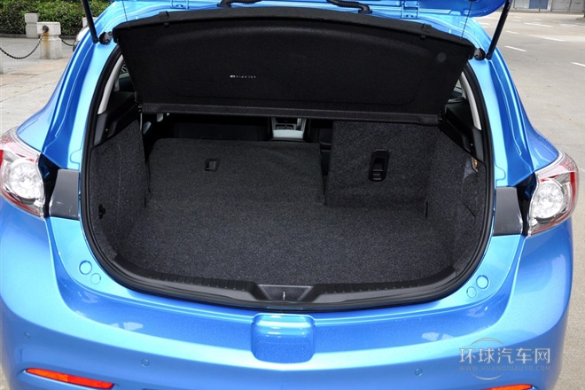 2012款 兩廂 2.0L 自動豪華型