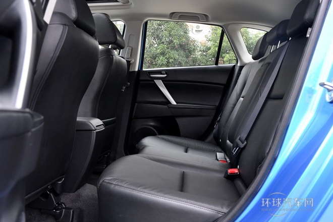 2012款 兩廂 2.0L 自動豪華型