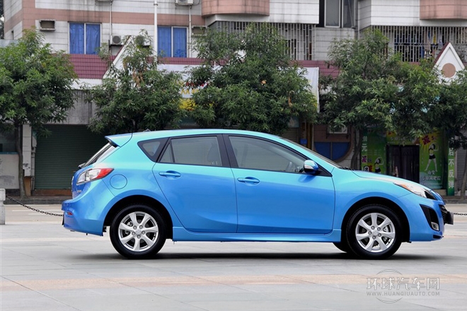 2012款 兩廂 2.0L 自動豪華型