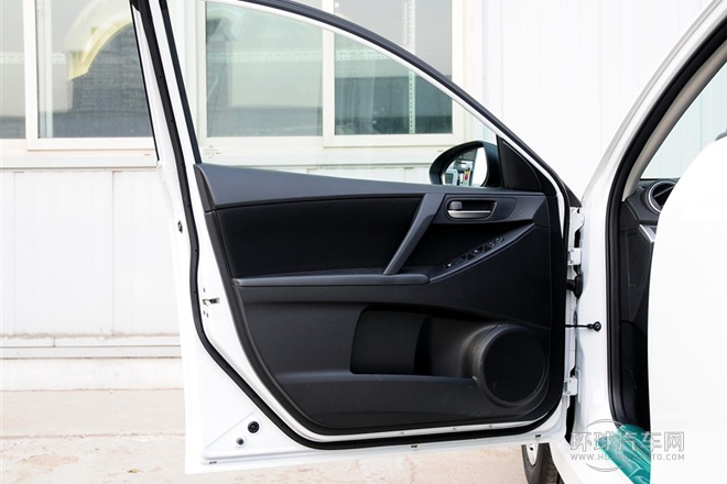 2013款 兩廂 1.6L 自動(dòng)精英型