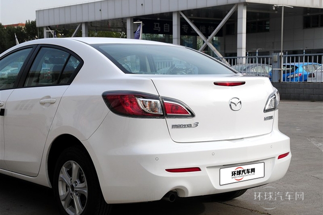 2013款 三廂 1.6L 手動精英型