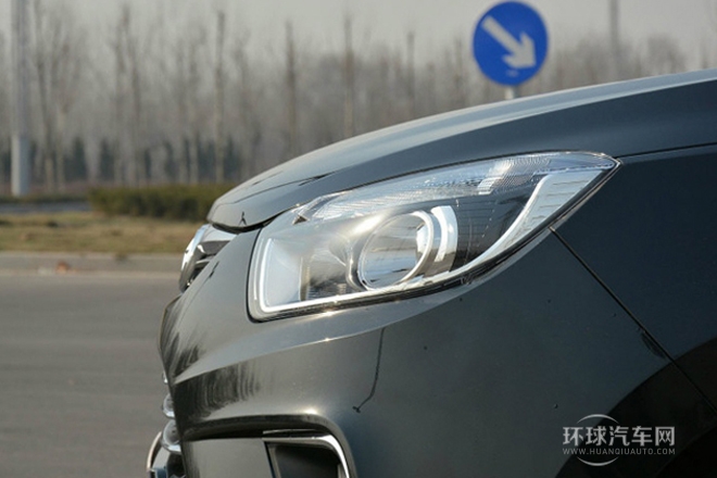 2014款 2.0L 手動(dòng)尊貴版