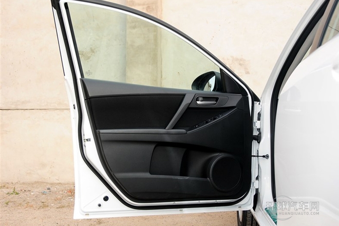 2013款 三廂 1.6L 自動精英型