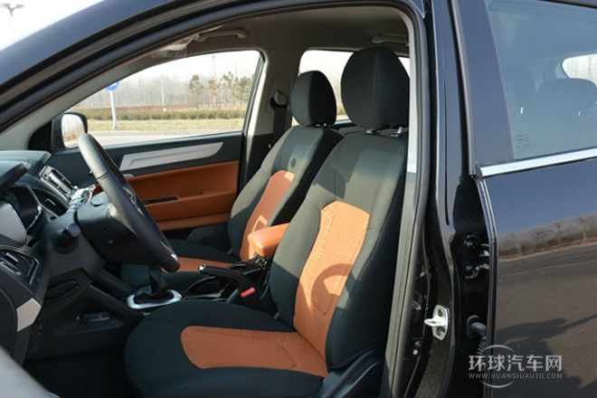 2014款 2.0L 手動(dòng)尊貴版