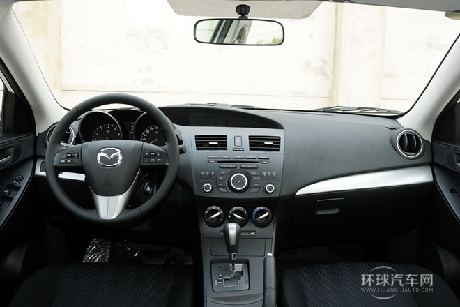 2013款 三廂 1.6L 自動精英型