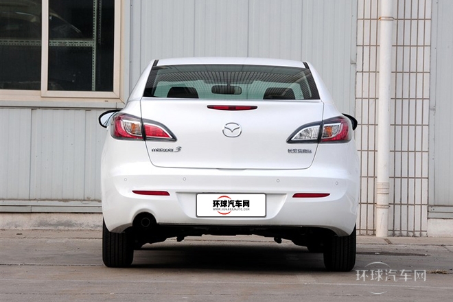 2013款 三廂 1.6L 自動精英型