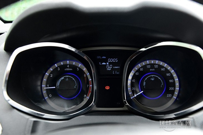 2014款 2.0T 手動新銳版