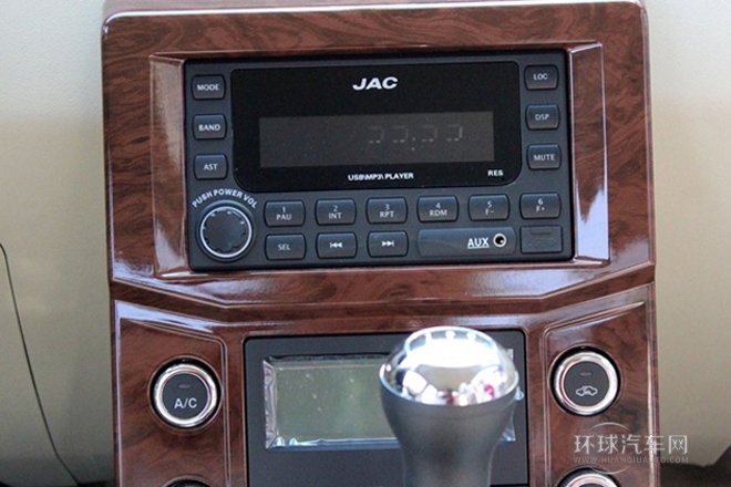 2014款 2.5T V1 兩驅標準型大雙排4B2-95C43