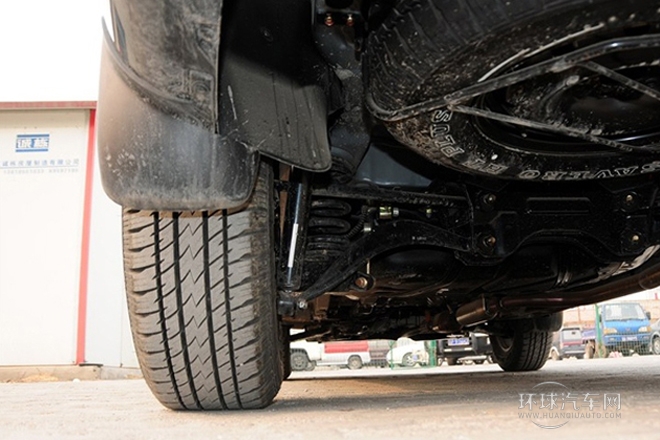 2013款 2.0L 兩驅豪華版