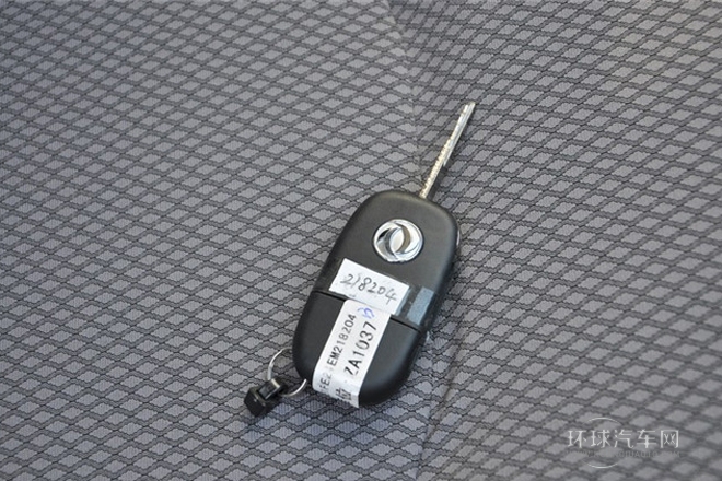 2014款 1.6L 手動感恩版CNG