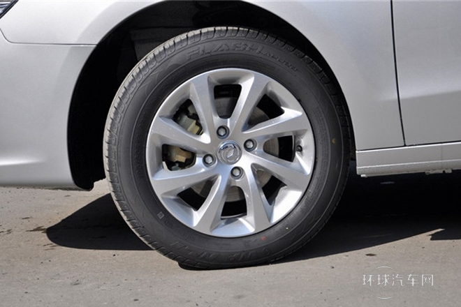 2014款 1.6L 手動感恩版CNG